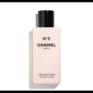 CHANEL N*5 The Body Lotion